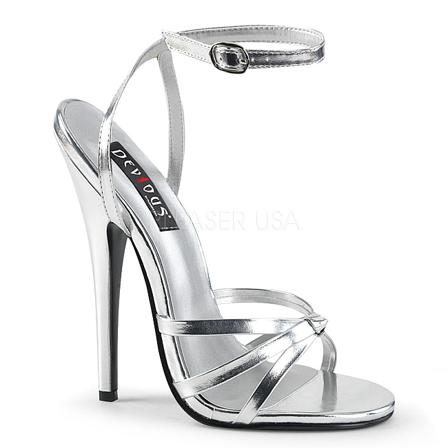 scarpe con il tacco 15
